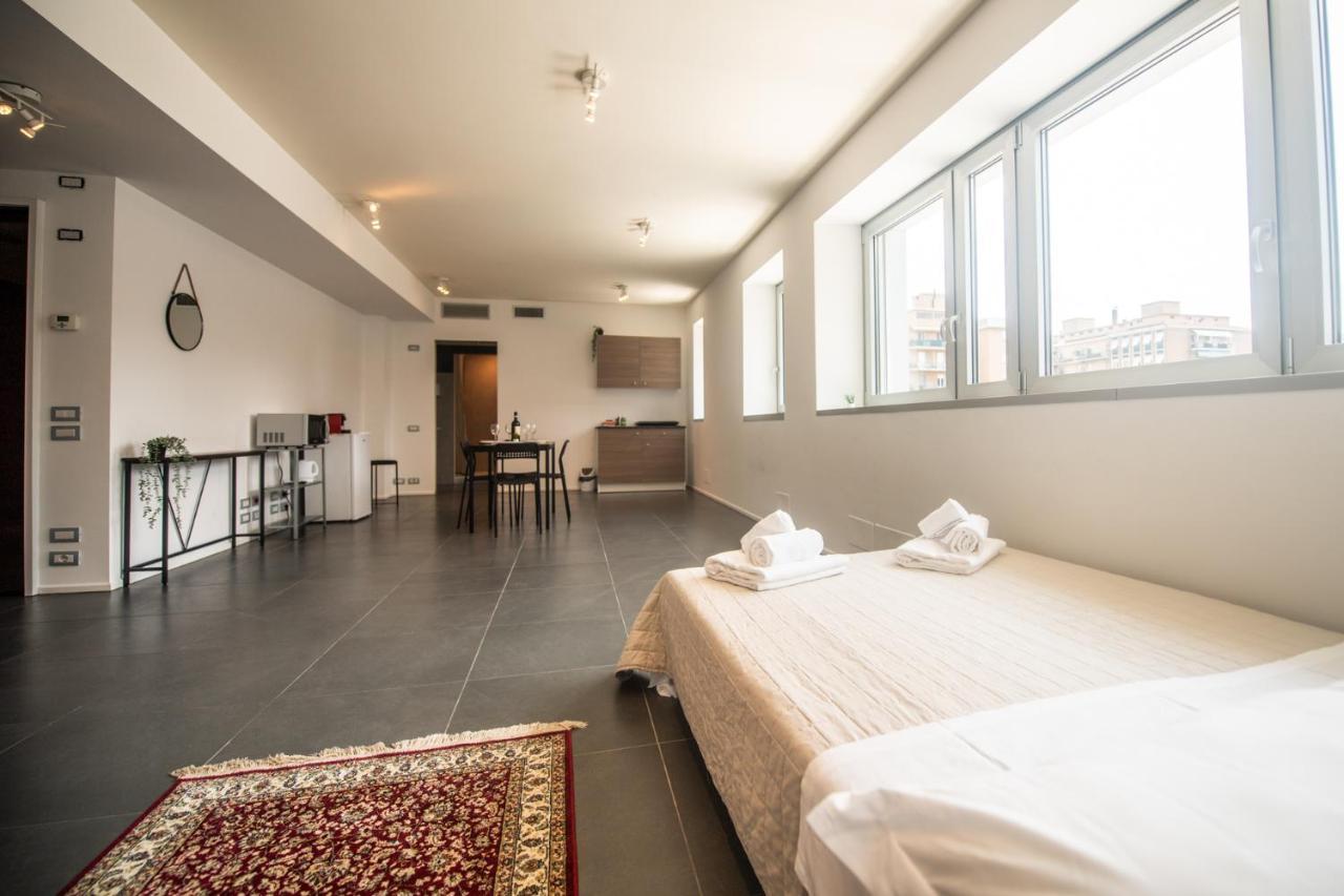 350 M Dalla Stazione L Parcheggio Free L Nova Loft Apartamento Parma Exterior foto