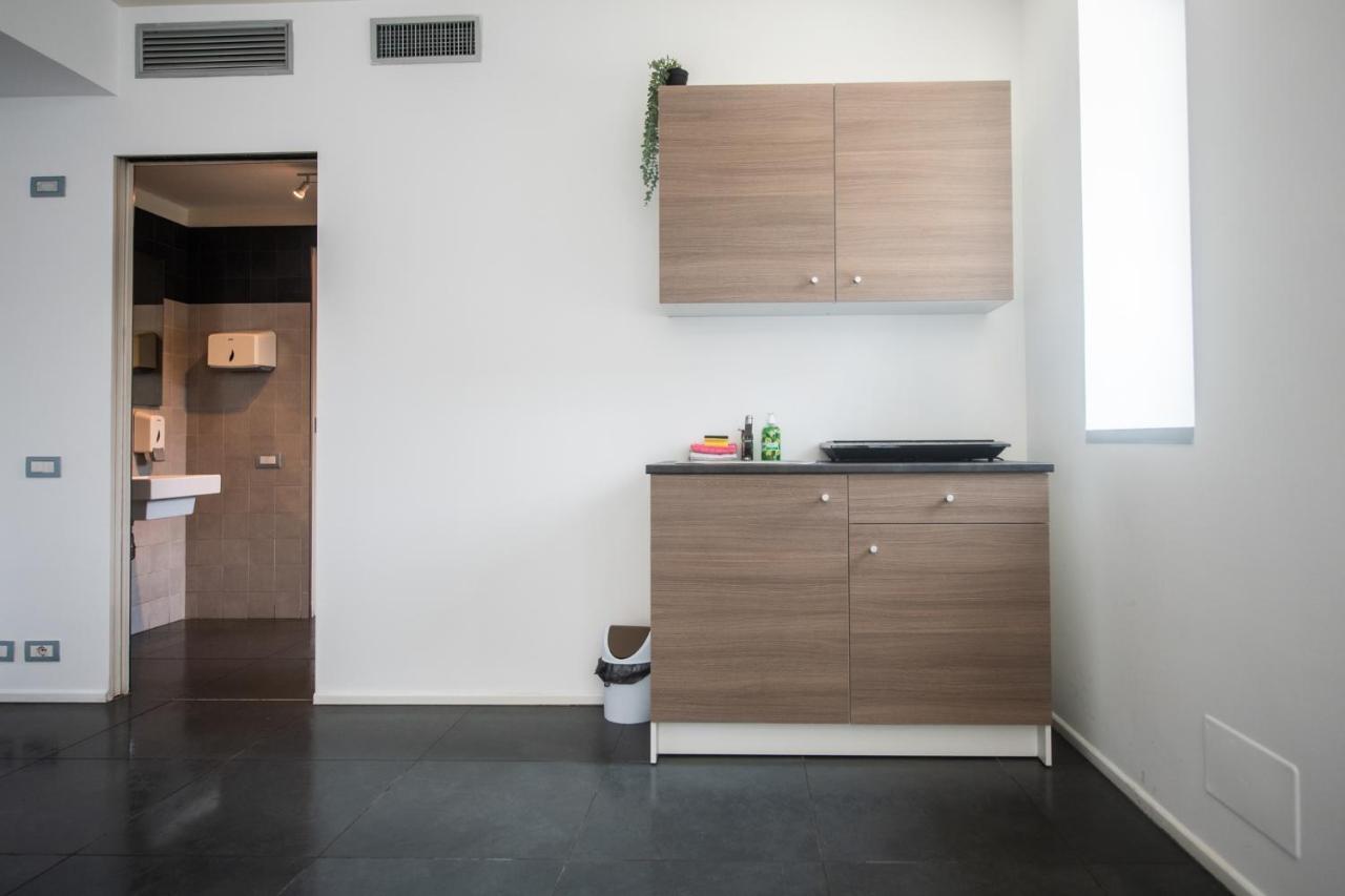 350 M Dalla Stazione L Parcheggio Free L Nova Loft Apartamento Parma Exterior foto