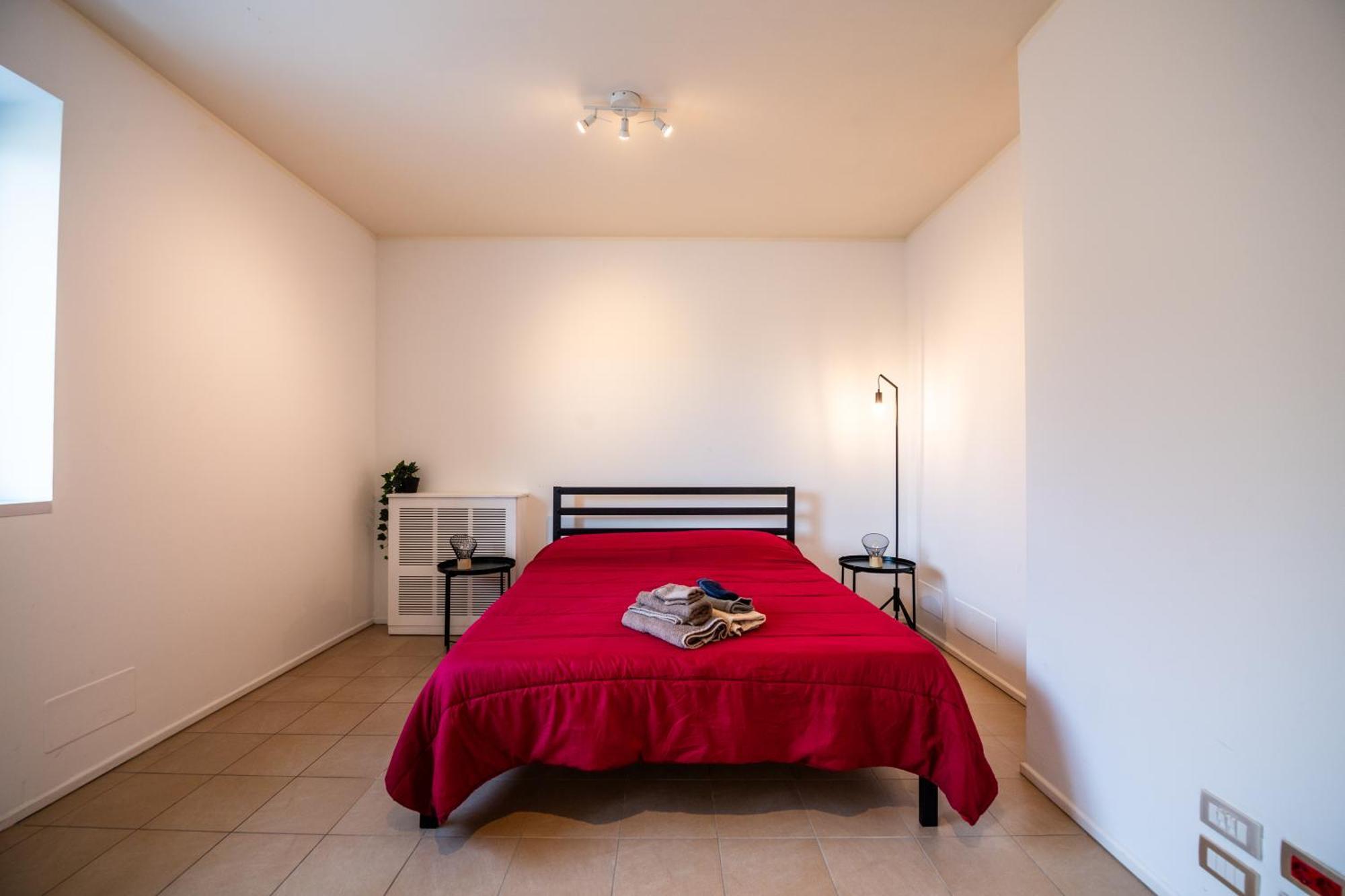 350 M Dalla Stazione L Parcheggio Free L Nova Loft Apartamento Parma Exterior foto